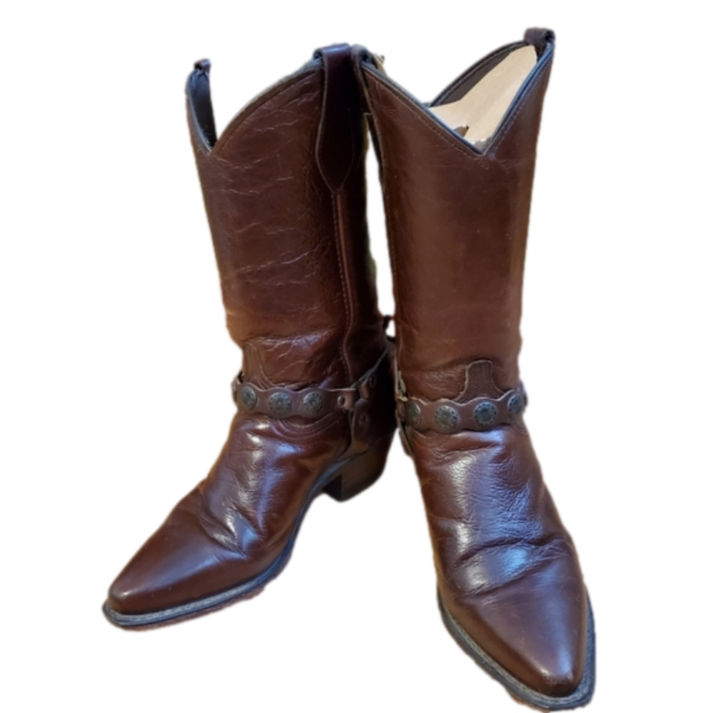 🧿 LOVED UP CONCHA BOOTS